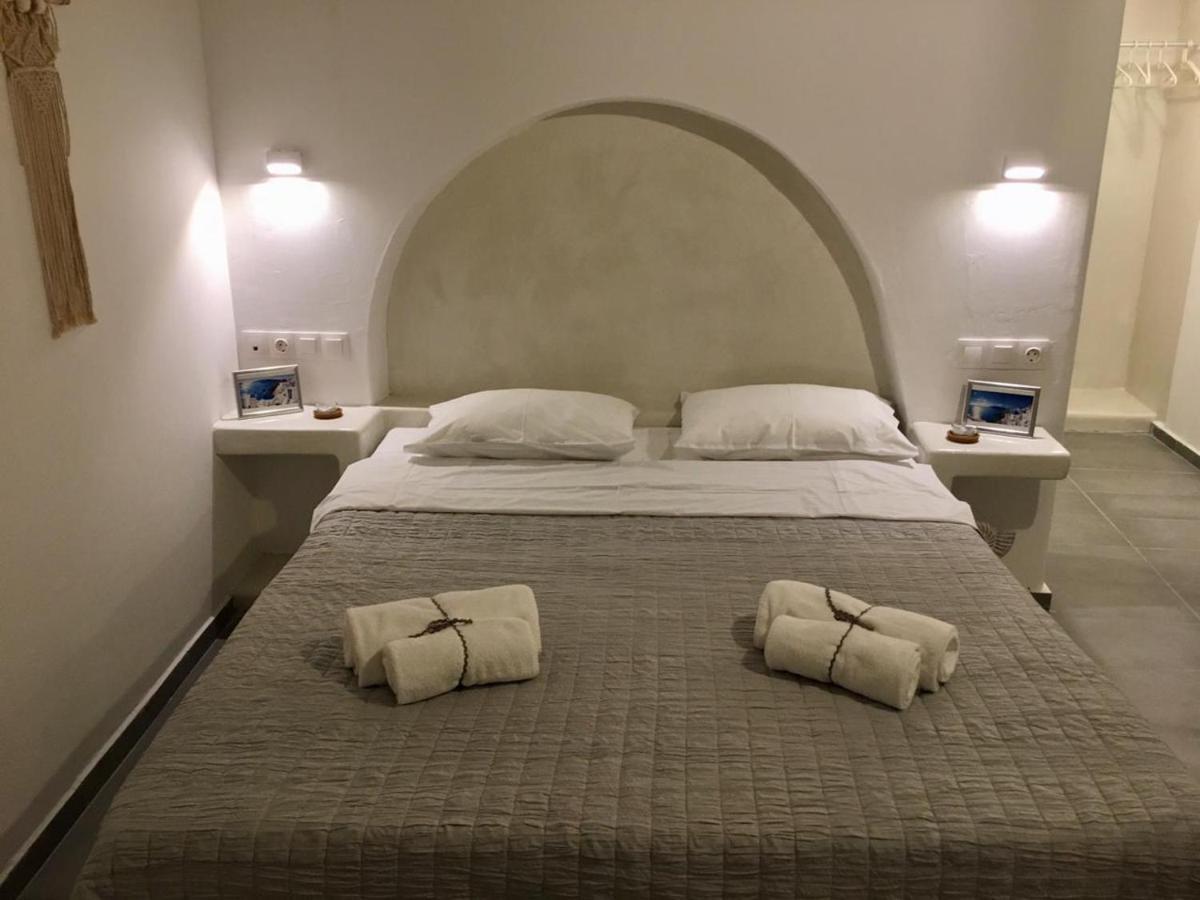 Kampanelia Village Suites Фира Екстериор снимка