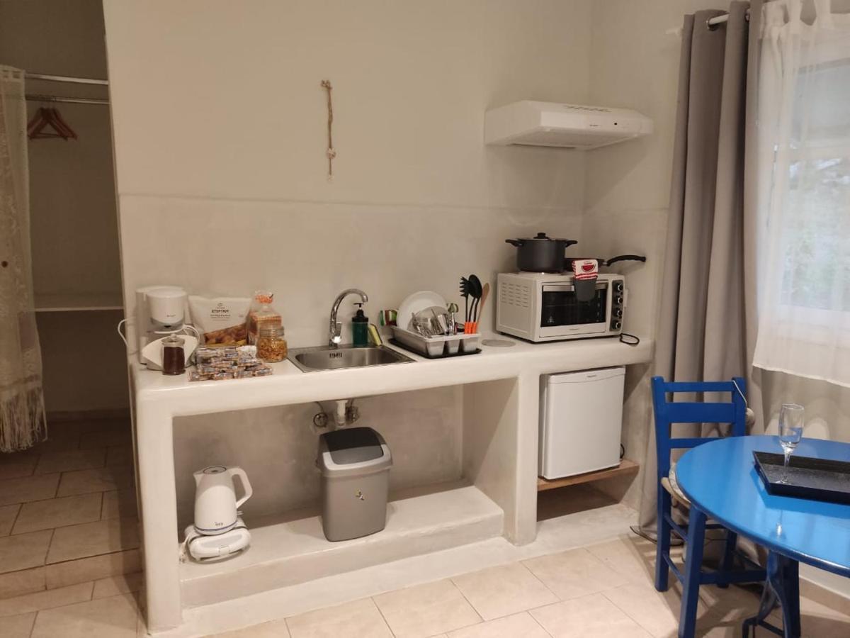Kampanelia Village Suites Фира Екстериор снимка