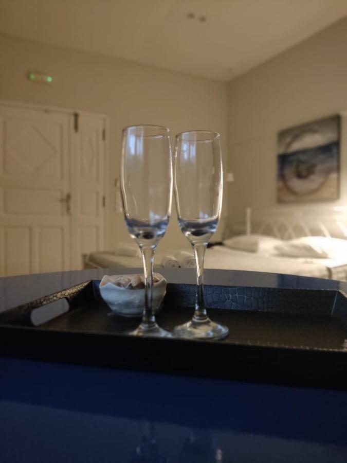 Kampanelia Village Suites Фира Екстериор снимка