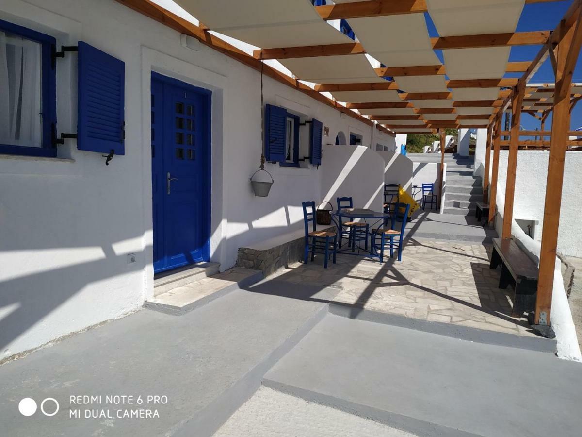 Kampanelia Village Suites Фира Екстериор снимка