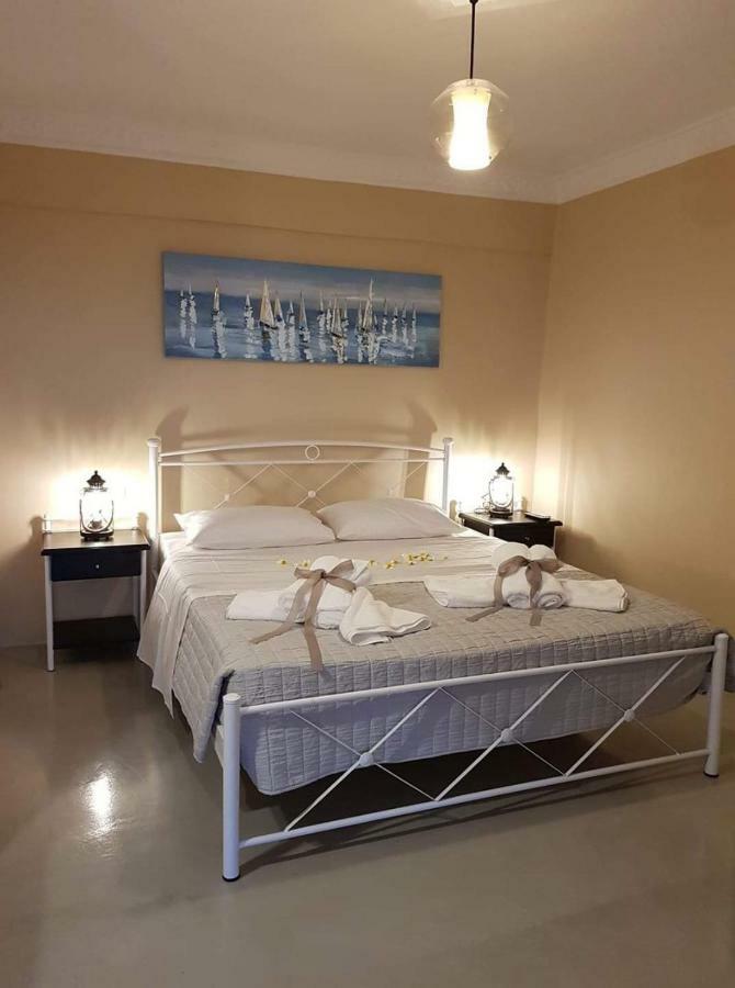 Kampanelia Village Suites Фира Екстериор снимка